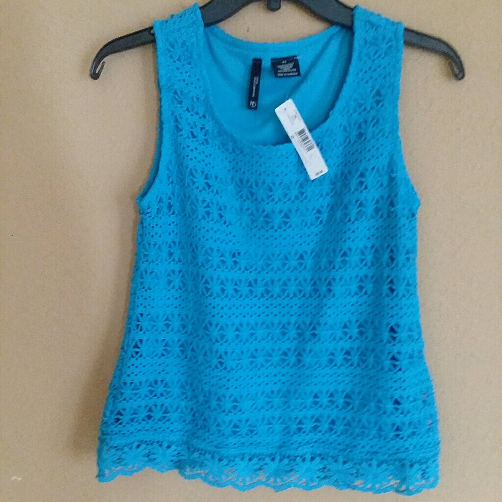 Sleeveless top